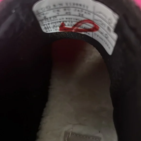 UGG DROPLET - Picture 5 of 6